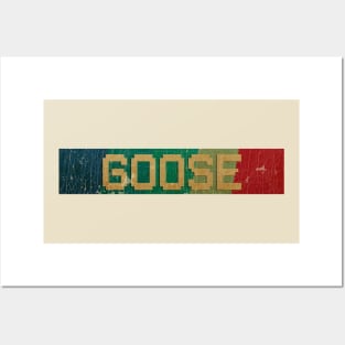 Goose - RETRO COLOR - VINTAGE Posters and Art